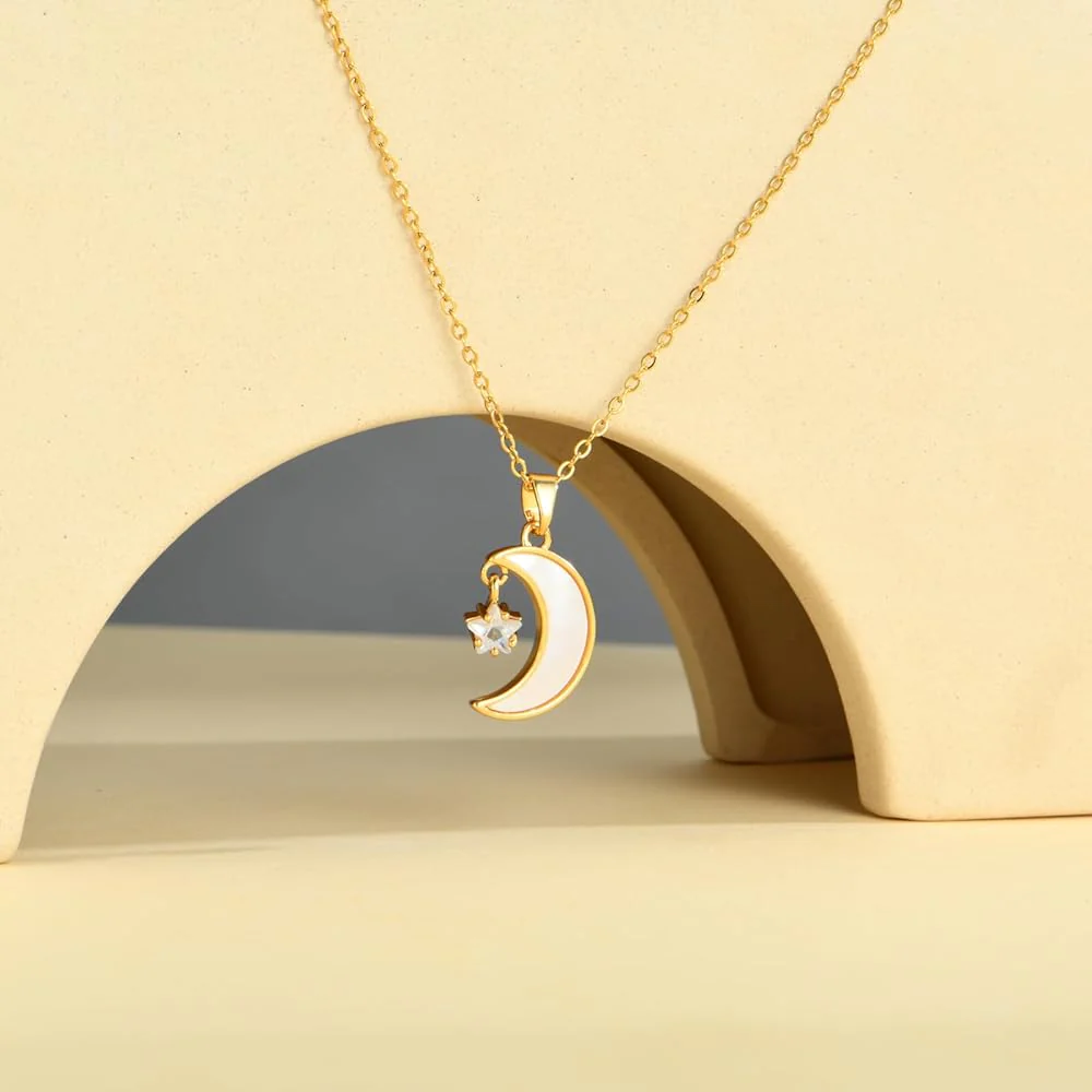Women Gold plated Anti Tarnish Pendant